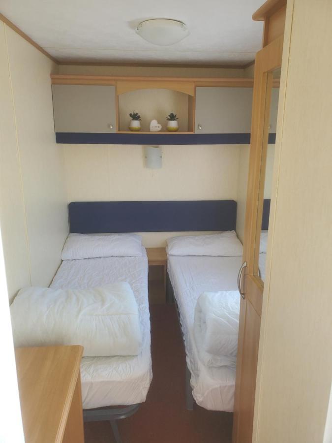 92 Barmouth Bay Holiday Park Llanddwywe Exteriör bild